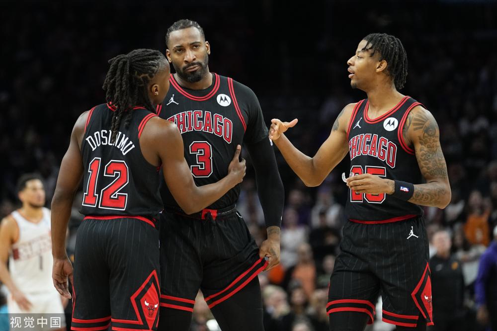 内凭冷静的 内凭冷静的